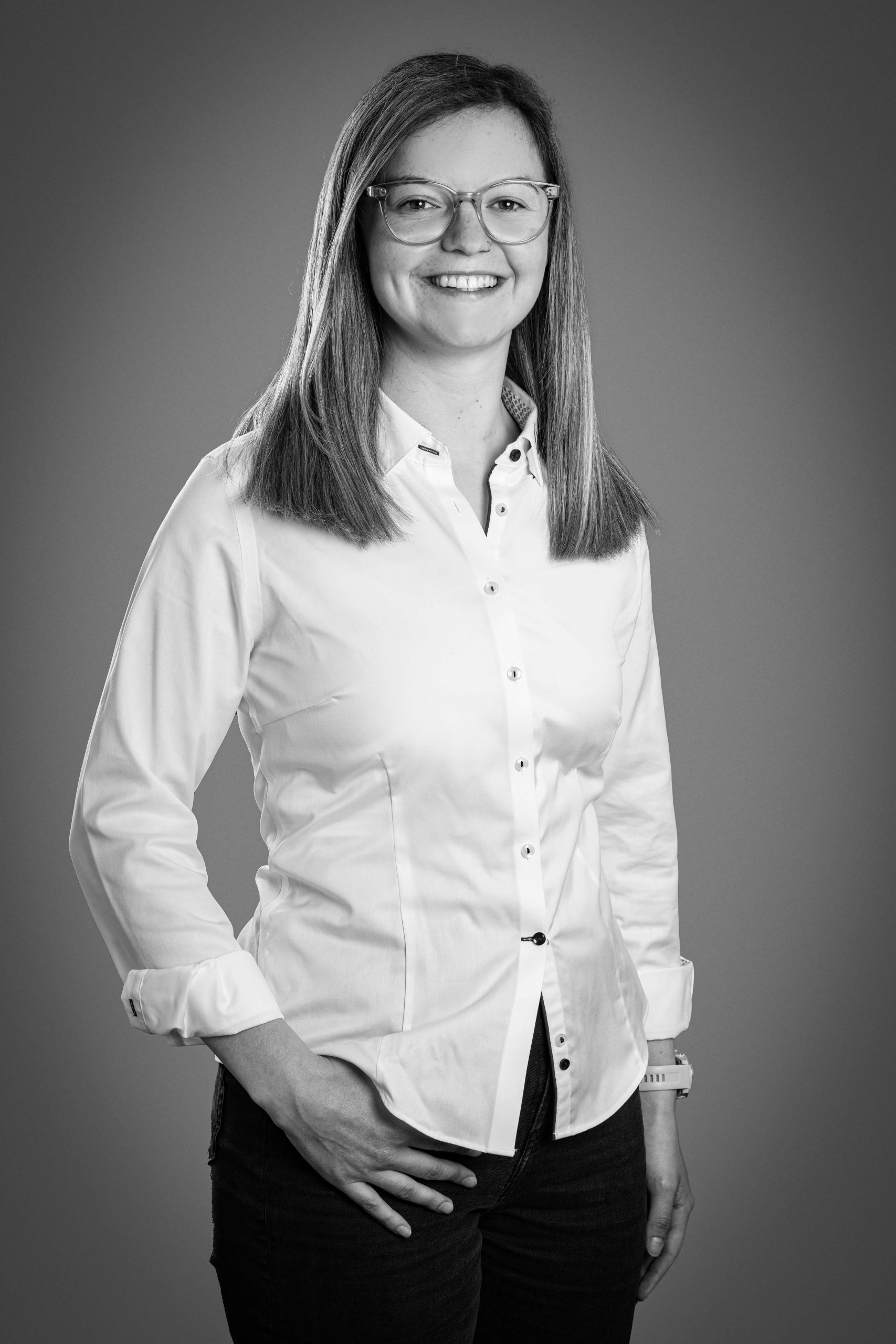 Laraina Schmid – Ihre Ansprechpartnerin in der Scheidweg-Garage